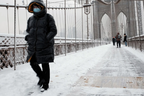 Winter Wonderland Blankets the City as Residents Brace for Chilly Times Ahead