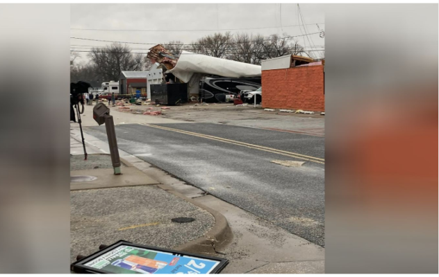 Bracing for Impact: Midwest Cities Under Siege as Severe Weather Threatens Tornadoes and Large Hail