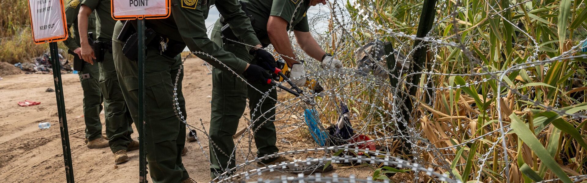 Supreme Court Decision Sparks Controversy: Border Patrol's Authority Over Texas Razor Wire