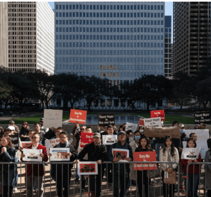 LULAC's Warning on Governor Abbott's Immigration Stance