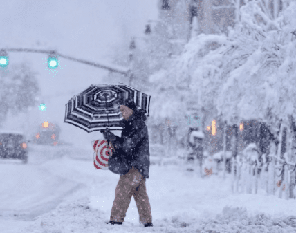 Winter Wonderland Blankets the City as Residents Brace for Chilly Times Ahead