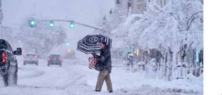 Winter Wonderland Blankets the City as Residents Brace for Chilly Times Ahead