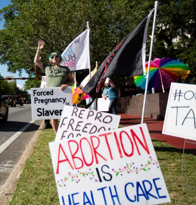 Florida Republicans Propose Legislation Allowing Lawsuits Over 'Unborn Child' Deaths