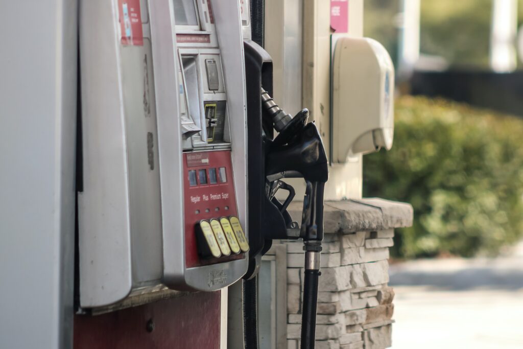 Off-Duty Officer Fatally Shot While Confronting Suspects at North Carolina Gas Station