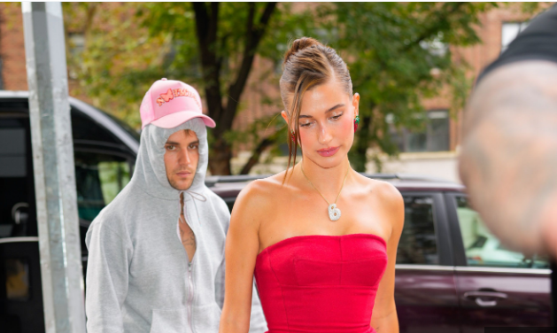 Navigating Rumors and Speculation: Justin and Hailey Bieber's Late-Night Church Appearance